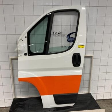 Peugeot Boxer  Portier 4Deurs links-voor 2019 9002EJ-1680730480