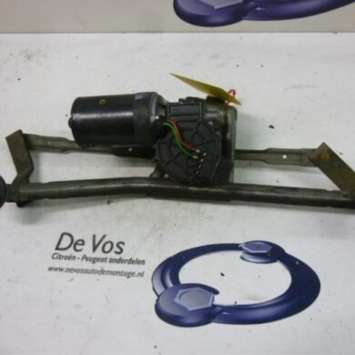 Peugeot 206 1.4 XR,XS,XT,Gentry Ruitenwissermotor voor 2001 6405F8