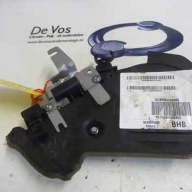 Citroen C4 Cactus  Distributiedeksel BHYBH02 2014 9805237280