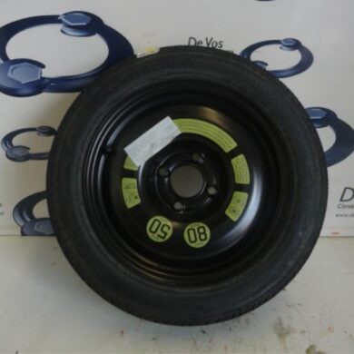 Peugeot 207  Velg + Band 2010