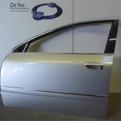 Peugeot 607 2.7 HDi V6 24V Door 4-door, front left 2007 9002L5