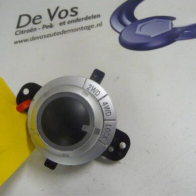 Peugeot 4007  Switch 2008 649006