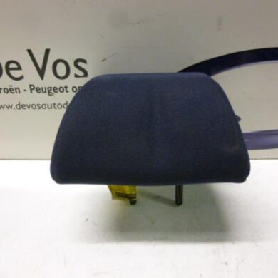 Peugeot 307  Headrest 2004