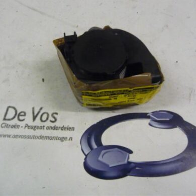 Citroen C5 3.0 V6 24V Rear seatbelt, right 2003 8974KF