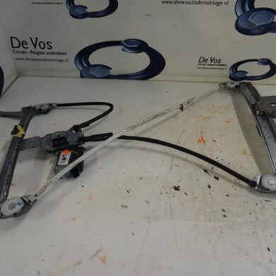 Peugeot 207  Window mechanism 2-door, front left 2010 9221GL