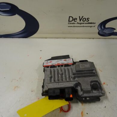 Citroen DS3  Start/Stop computer HNZ-HNZHN01 2015 9810858280