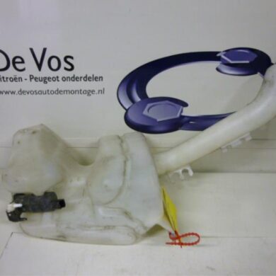 Citroen Picasso  Front windscreen washer reservoir 2005 643197