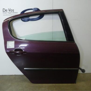 Peugeot 407 2.0 16V Rear door 4-door, right 2004 9008N1
