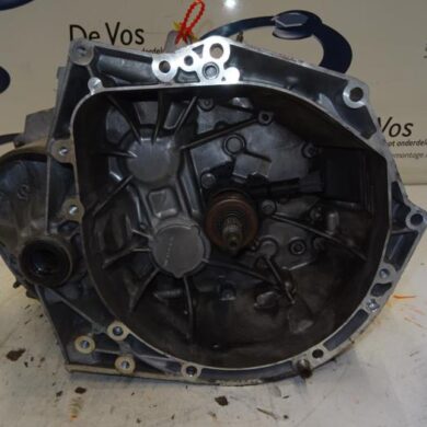 Peugeot 3008  Versnellingsbak BHZ-BHZBH01 2015 1610013180-1610051080 20EA54