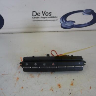 Peugeot 5008  Schakelaar 2011 6490QN-96672392ZD