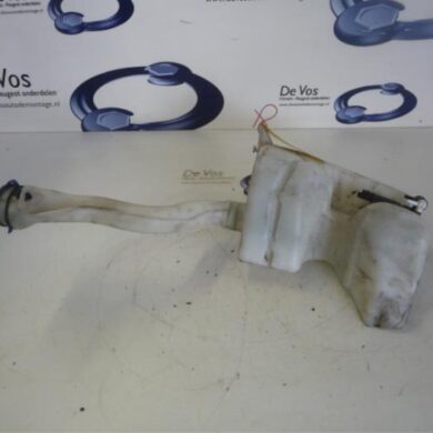 Peugeot Partner  Front windscreen washer reservoir 2005 6431D4