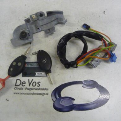 Citroen C5  Set of cylinder locks (complete) 2002 4162Z0