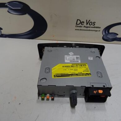 Peugeot RCZ  Radio CD player 2012 16099816XN-16099817XN