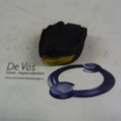 Citroen C5  Rear seatbelt, right 2006 8975P5