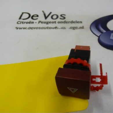 Peugeot Partner  Switch 2009 6990L2