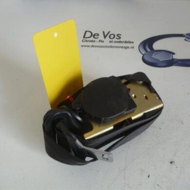 Peugeot 106 1.4 XN,XR,XS,XT Veiligheidsgordel rechts-voor 1996 8973Z4