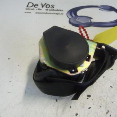 Peugeot 407  Rear seatbelt, right 2007 8974TV