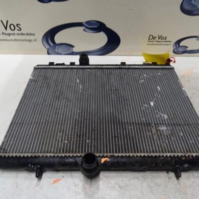 Peugeot 5008  Radiator BHZ-BHZBH01 2016 9800477280-1610921480