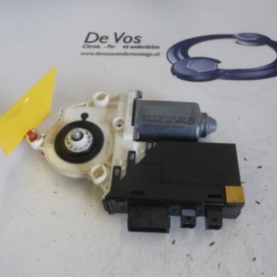Citroen C8  Door window motor 2004 9221V5
