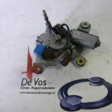 Peugeot 406 1.9 dT Ruitenwissermotor achter 1998 6405C8