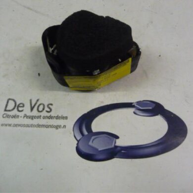 Citroen C5  Rear seatbelt, right 2008 8975S0