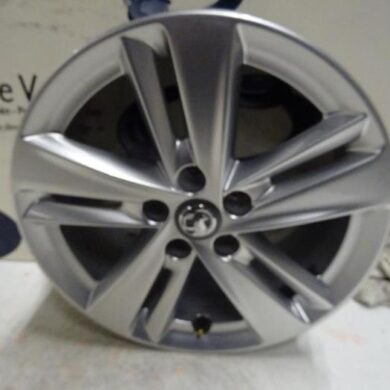 Opel Grandland X  Wheel 2020 YP00064180