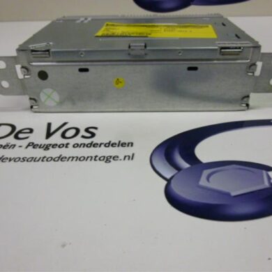 Peugeot 208 1.2 Vti 12V PureTech 82 Radio 2013 1608759080