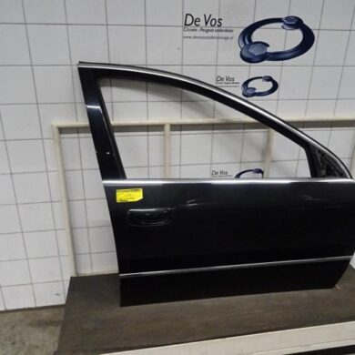 Peugeot 607  Front door 4-door, right 2006 9004L4