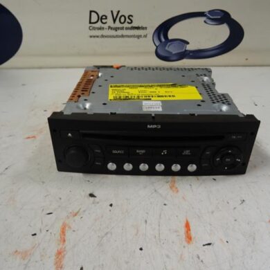 Citroen C4 Picasso  Radio CD player 2008 657923-1607757480-657924