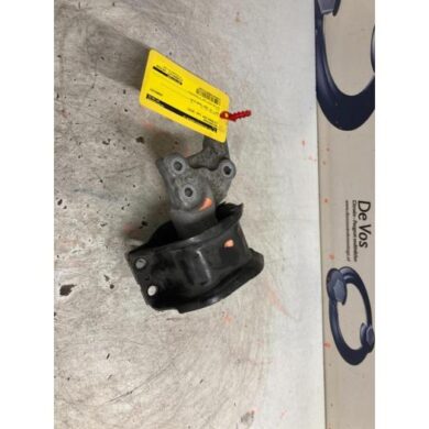 Citroen DS4  Engine mount AHR 2015 9677277380