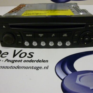 Peugeot 207 1.4 16V Radio CD player 2006 6564L7-6564L6