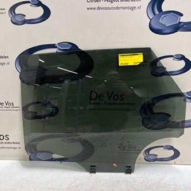 Opel Grandland X 1.2 Turbo 12V Rear door window 4-door, left 2020 YP00076780