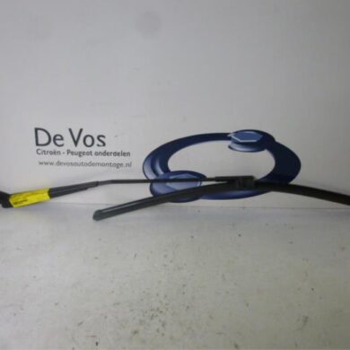 Peugeot 407  Front wiper arm 2005 6429X5