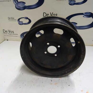 Peugeot 2008  Wheel 2013 9677598180