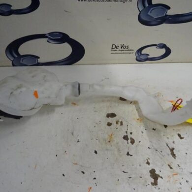 Citroen C3  Scheibensprühertank vorne 2018 6431N6