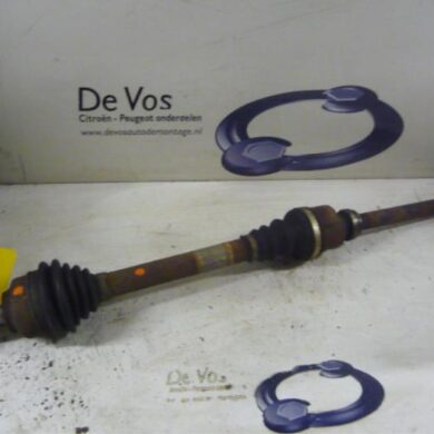 Peugeot 308 1.6 HDi 16V Aandrijfas rechts-voor 9HX 2009 3273VN-3273QH 20DM75