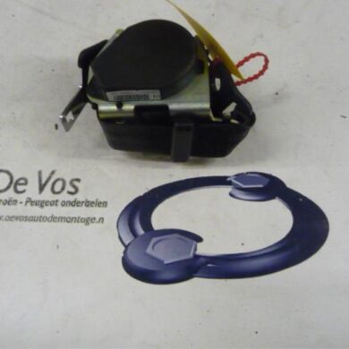 Peugeot 308 1.6 VTI 16V Rear seatbelt, right 2009 8975N1-8975GX