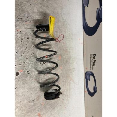 Opel Corsa 1.5 CDTI 100 Schroefveer achter 2021