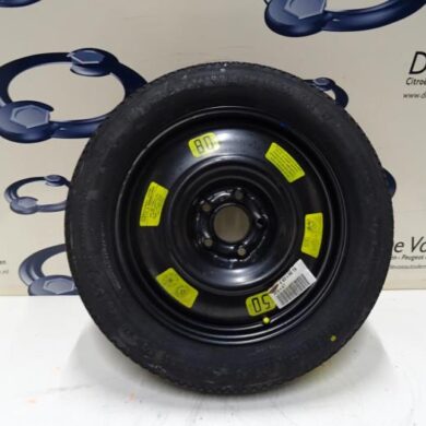 Peugeot 308 1.6 BlueHDi 120 Wheel + tyre 2014