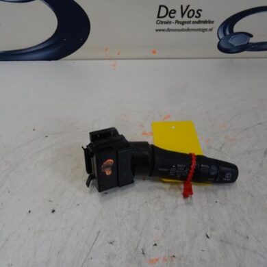 Citroen C4 Aircross  Wiper switch 2012