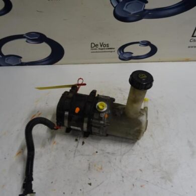 Peugeot Partner 1.6 HDI 75 Power steering pump 2012 4007S3