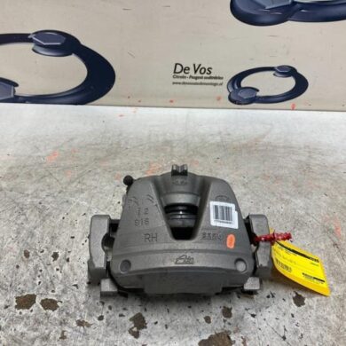 Peugeot Expert 2.0 Blue HDi 150 16V Bremszange rechts vorne AHX 2022 1613260180-1651761480