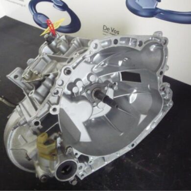 Peugeot Expert  Versnellingsbak 2004 2205YS-2223K5 20DL33