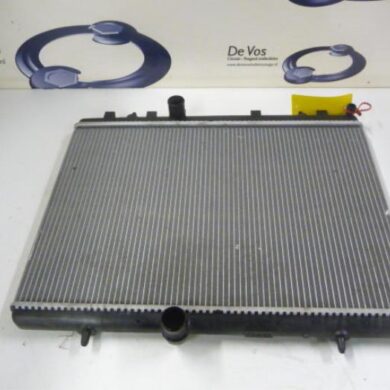 Citroen DS4  Radiator 9HD9H05 2013 1330W2-133387