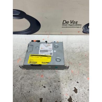 DS Automobiles DS7 Crossback  Radio 2018 1636598780-1640635880-9828666780