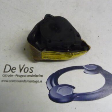 Citroen C3 1.4 Veiligheidsgordel links-achter 2003 8973SQ