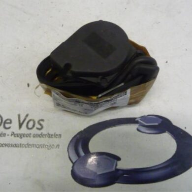 Peugeot 106 1.5 XNd,XRd,Sketch Veiligheidsgordel links-achter 1997 8972EQ