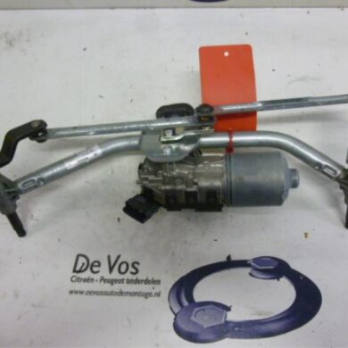 Peugeot 207 1.6 16V Front wiper motor 2007 6405KK