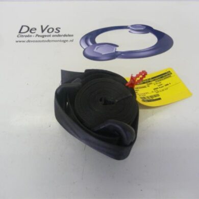 Peugeot 1007 1.4 HDI Front seatbelt, right 2006 8974V6