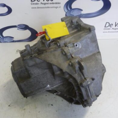 Peugeot 208  Gearbox 5FU5F03 2013 1608710080-1609861580 20EA49